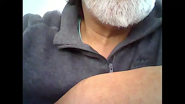 xcimeru online show from 10/17/25, 07:11