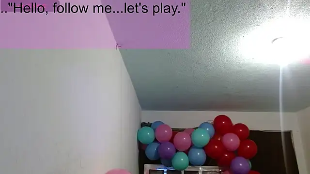 Snapshot of toxxxic_cams chatting on 09/24/25, 08:06 toxxxic cams online show from 09/24/25, 08:06