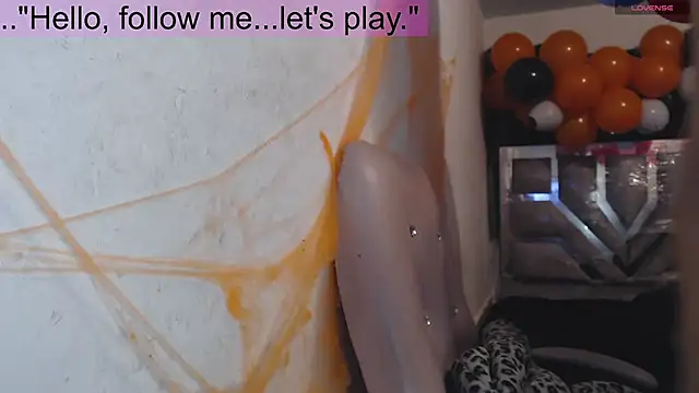 Snapshot of toxxxic_cams chatting on 11/01/25, 03:19 toxxxic cams online show from 11/01/25, 03:19