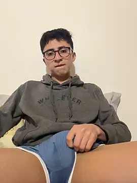 CamiRojas boy online show from 10/10/25, 04:11