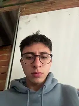 CamiRojas boy online show from 05/07/26, 06:46