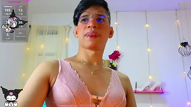 Ariel Femboy  online show from 03/05/25, 04:24