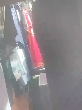 Snapshot of Hailey_BaileyXYZ chatting on 12/18/24, 01:12 Hailey BaileyXYZ online show from 12/18/24, 01:12