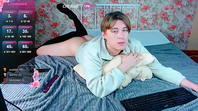 Snapshot of _YummyTony_ chatting on 02/26/25, 04:56 YummyTony online show from 02/26/25, 04:56