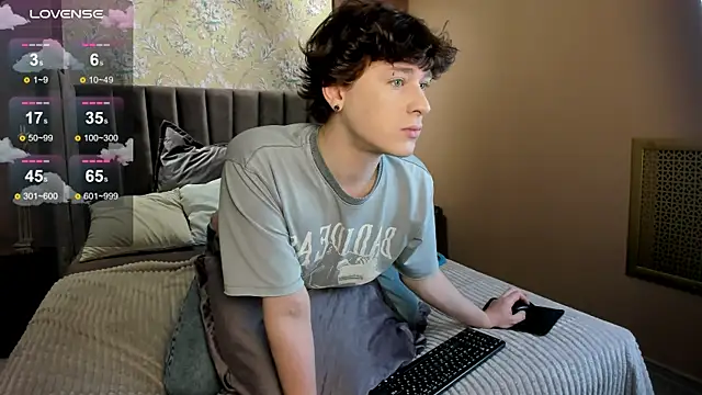 Snapshot of _YummyTony_ chatting on 02/25/26, 10:25 YummyTony online show from 02/25/26, 10:25