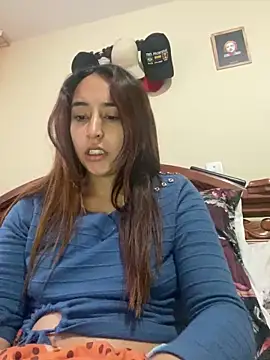 Vaiolet a online show from 12/20/24, 10:32
