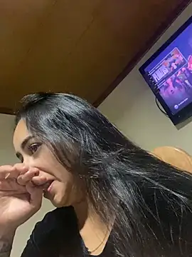 Vaiolet a online show from 02/22/26, 06:24