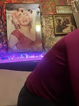 Snapshot of BarryKingsman chatting on 03/08/25, 01:06 BarryKingsman online show from 03/08/25, 01:06