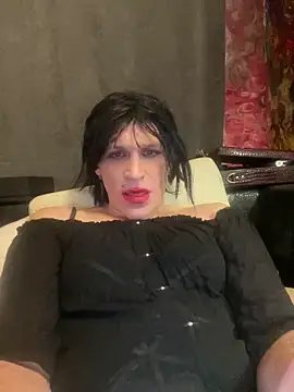 Snapshot of BarryKingsman chatting on 12/16/25, 10:04 BarryKingsman online show from 12/16/25, 10:04