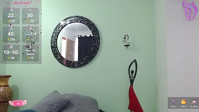 Sofia Franco  online show from 01/11/25, 07:27