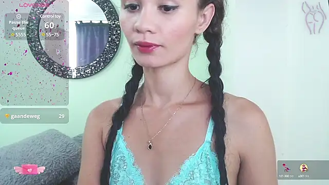 Sofia Franco  online show from 01/30/25, 07:15