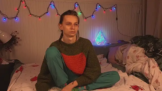 Frank Fraer online show from 12/03/25, 04:05