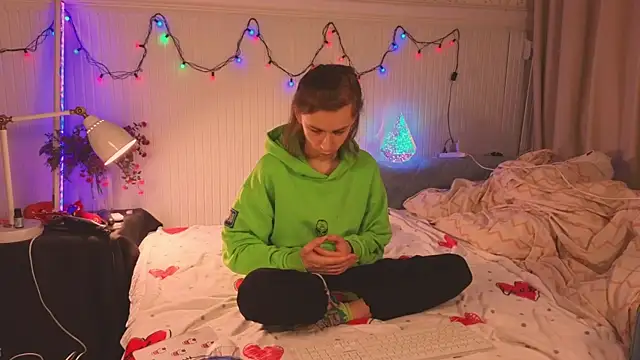 Frank Fraer online show from 12/14/25, 05:40