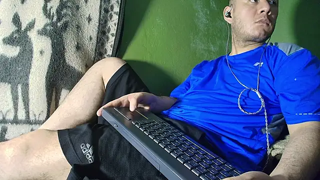 sweet cock28 online show from 02/14/26, 03:25