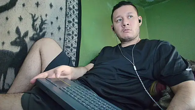 sweet cock28 online show from 04/17/26, 03:15