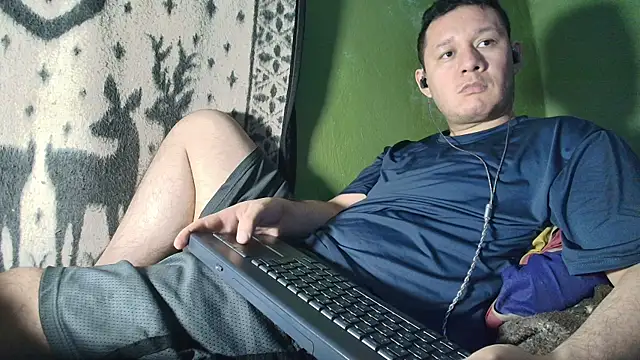 sweet cock28 online show from 04/28/26, 03:00