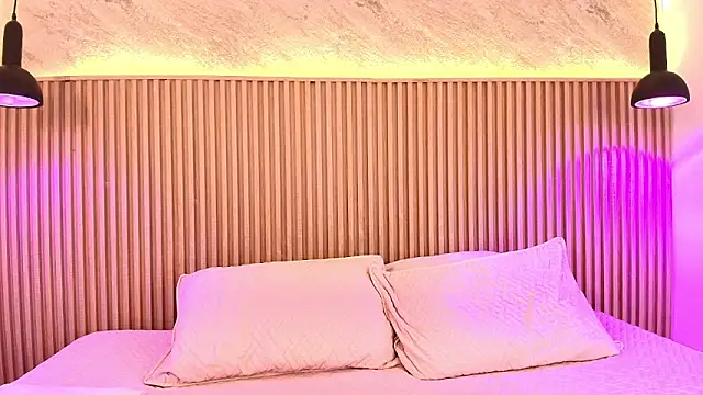 big tits in your face online show from 10/16/25, 08:32