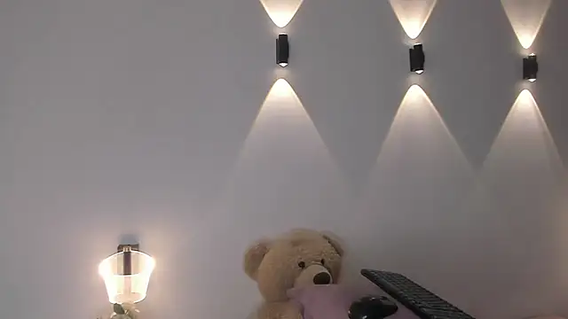 natassha1 online show from 09/10/25, 10:37