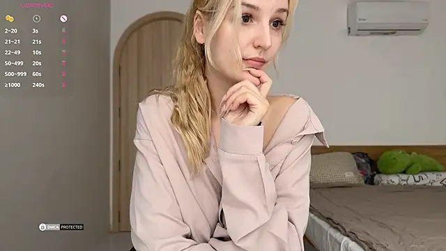 Snapshot of jennytimes chatting on 01/16/25, 06:25 jennytimes online show from 01/16/25, 06:25