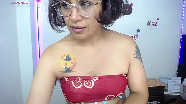 pinky violeta online show from 07/05/26, 04:19