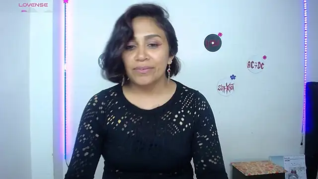 pinky violeta online show from 07/06/26, 12:51