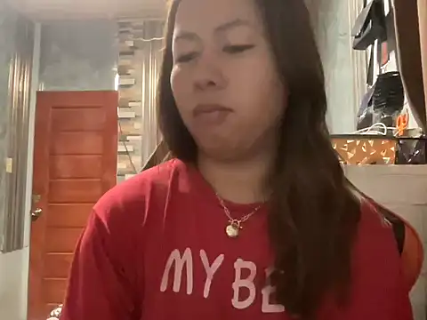 Snapshot of UrLove_Marga chatting on 07/17/26, 10:25 UrLove Marga online show from 07/17/26, 10:25