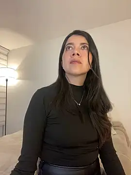 Snapshot of saori_10 chatting on 01/06/26, 05:22 saori 10 online show from 01/06/26, 05:22