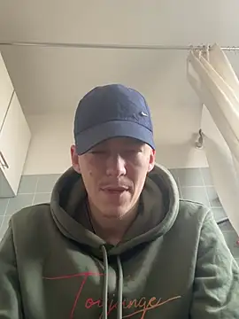 Toyjungee online show from 01/31/25, 11:46