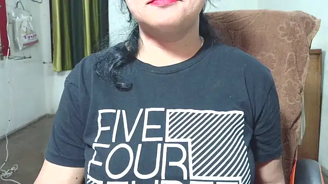 Cute Mahi22 online show from 12/23/25, 06:00