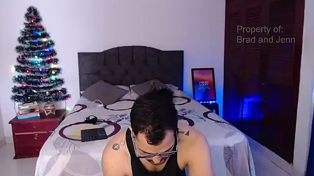 Snapshot of yourfavoritesbj chatting on 12/23/24, 02:39 yourfavoritesbj online show from 12/23/24, 02:39