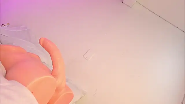 Snapshot of nicolette_sweet_ chatting on 01/11/25, 02:58 nicolette sweet online show from 01/11/25, 02:58