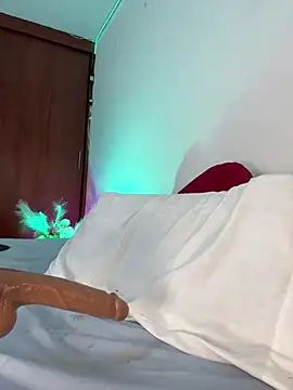 Snapshot of nicolette_sweet_ chatting on 02/25/25, 03:16 nicolette sweet online show from 02/25/25, 03:16