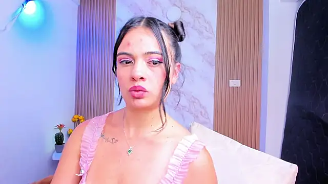 Megan blue7 online show from 03/02/25, 05:47