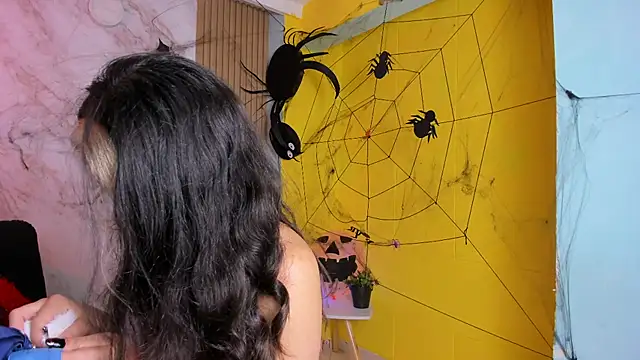 Megan blue7 online show from 10/30/25, 11:33