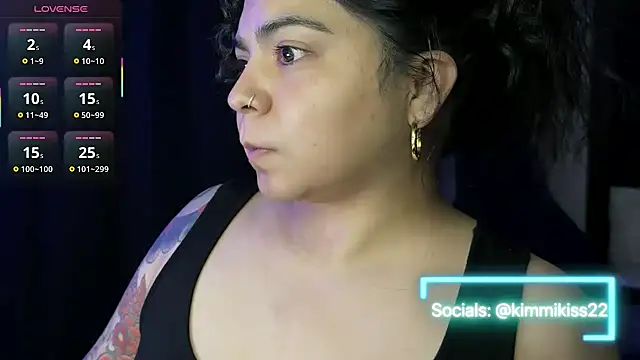kimmiakiss22 online show from 10/03/25, 11:57