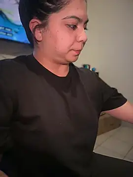 kimmiakiss22 online show from 02/09/26, 07:12