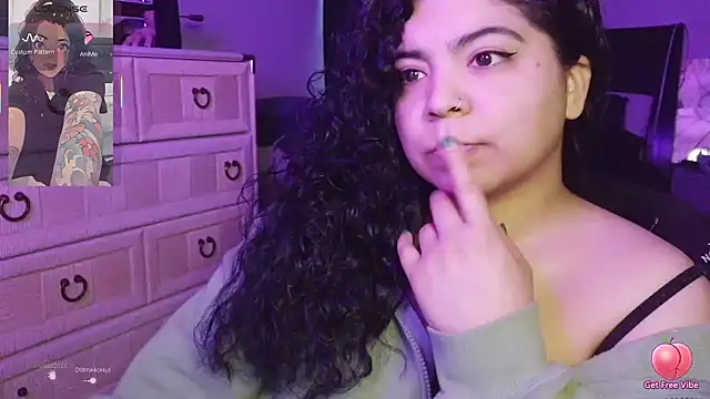 kimmiakiss22 online show from 03/16/26, 12:06