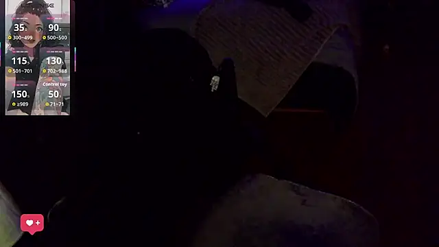 kimmiakiss22 online show from 04/13/26, 02:28