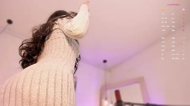 amatiista 12 online show from 03/13/25, 12:37