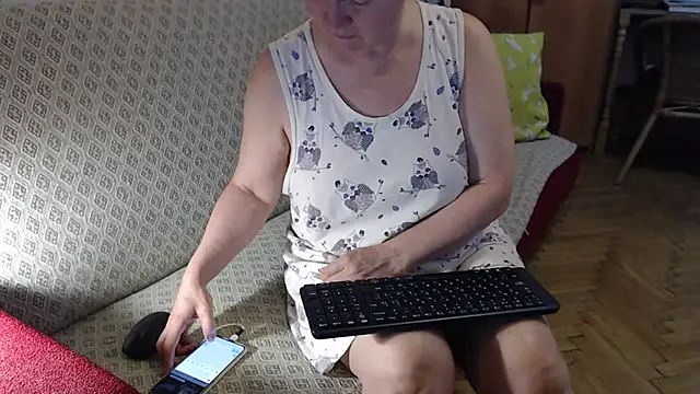 zarinafonliberman online show from 02/10/25, 06:20