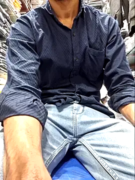 Samuel 0777 online show from 11/19/25, 08:36