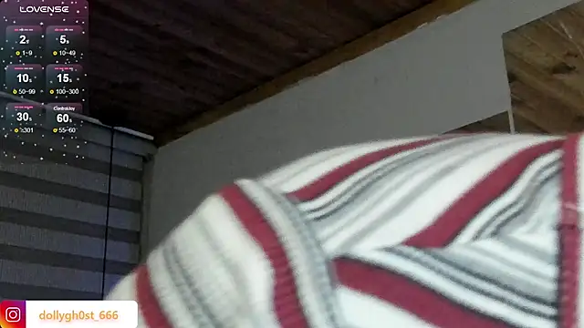 natasha logan  online show from 03/17/26, 04:06