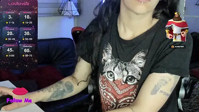 natasha logan  online show from 03/23/26, 04:16