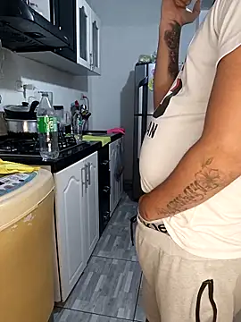 catire2323 online show from 02/20/26, 01:46