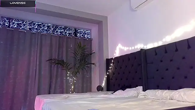 mini kunis online show from 02/13/26, 04:14