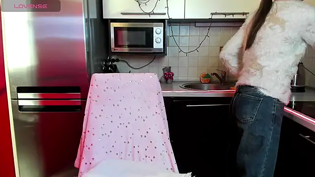 TayanaJons online show from 02/20/25, 08:06