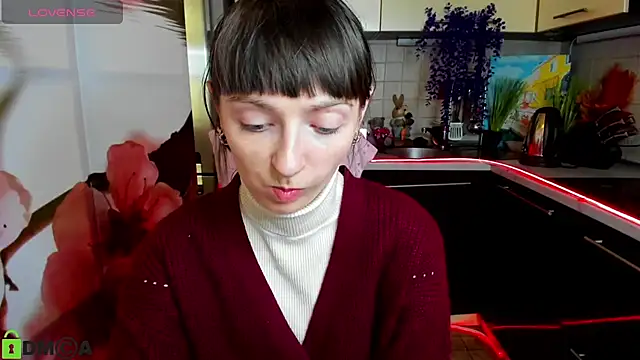 Snapshot of TayanaJons chatting on 02/15/26, 08:13 TayanaJons online show from 02/15/26, 08:13