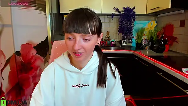 TayanaJons online show from 03/11/26, 08:09