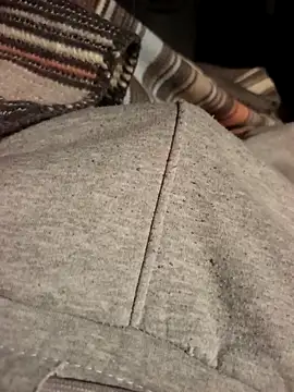 Freezing Duck online show from 12/18/25, 03:01