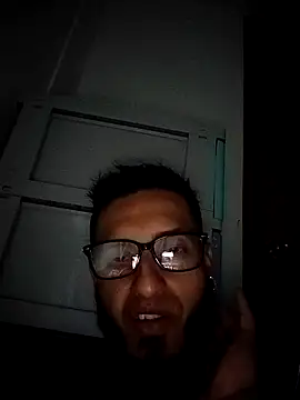 leo logan online show from 12/22/25, 06:10